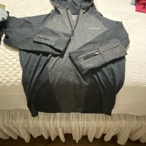 WOMANS Grey Sweater with Zippered Pockets Pullover